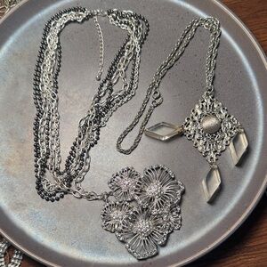 Elegant Silver and Black Necklace Set